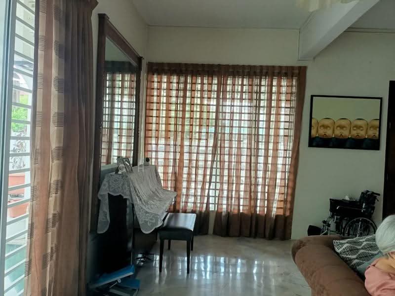 Rumah Berkembar untuk Dijual di Ampang Jaya (Ampang) - Christina Ho - Living Room - PropertyGuru.com.my