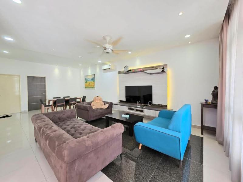 Rumah Teres 2-Tingkat untuk Dijual di Rawang (Selangor) - Chloe Kok - Living Room - PropertyGuru.com.my