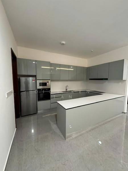 Kondominium untuk Dijual di Muze @ PICC - Dick Ken Tan - Kitchen - PropertyGuru.com.my