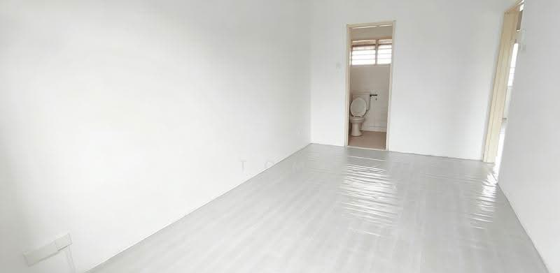 Rumah Teres untuk Dijual di Usj 3 (Subang Jaya) - Tom Ting - Bathroom - PropertyGuru.com.my