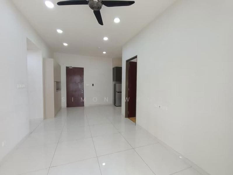 Condominium for Sale at Bay Laurel @ Country Garden Danga Bay - Simon Wang - Living Room - PropertyGuru.com.my