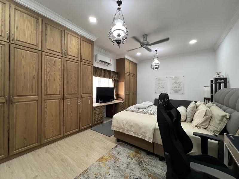 Banglo Pautan untuk Dijual di Seksyen 11 (Kota Damansara) - Esther Lim - Bedroom - PropertyGuru.com.my