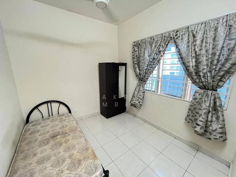 Apartment for Sale at Residensi Warnasari 2 - Mohd Zakri Mohd Zamberi - Bedroom - PropertyGuru.com.my