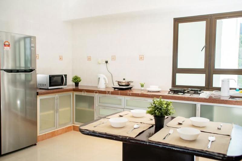 Kediaman Servis untuk Dijual di Sri Sayang - Dominic Ong - Kitchen - PropertyGuru.com.my