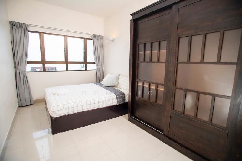 Kediaman Servis untuk Dijual di Sri Sayang - Dominic Ong - Bedroom - PropertyGuru.com.my