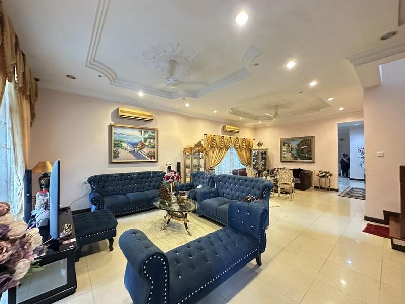 Banglo Pautan untuk Dijual di Seksyen 11 (Kota Damansara) - Esther Lim - Living Room - PropertyGuru.com.my