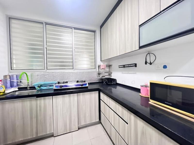 Kediaman Servis untuk Disewa di Three33 Residence - Jenny Khoo - Kitchen - PropertyGuru.com.my