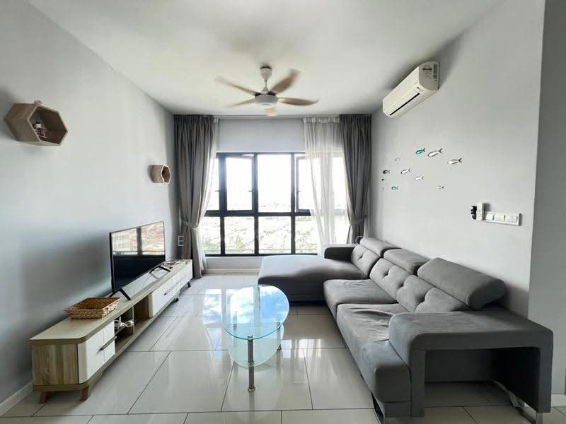 Kediaman Servis untuk Disewa di Three33 Residence - Jenny Khoo - Living Room - PropertyGuru.com.my