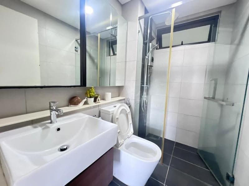Kediaman Servis untuk Disewa di Three33 Residence - Jenny Khoo - Bathroom - PropertyGuru.com.my