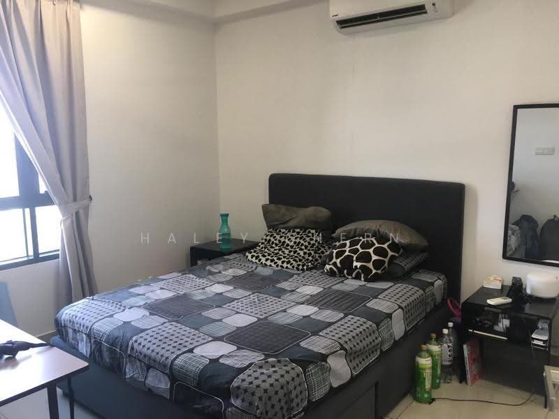 Kediaman Servis untuk Disewa di Solstice @ Pan'gaea - Haley Chern - Bedroom - PropertyGuru.com.my