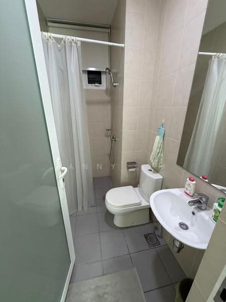 Kondominium untuk Dijual di Southbay Plaza - Danny Lim - Bathroom - PropertyGuru.com.my