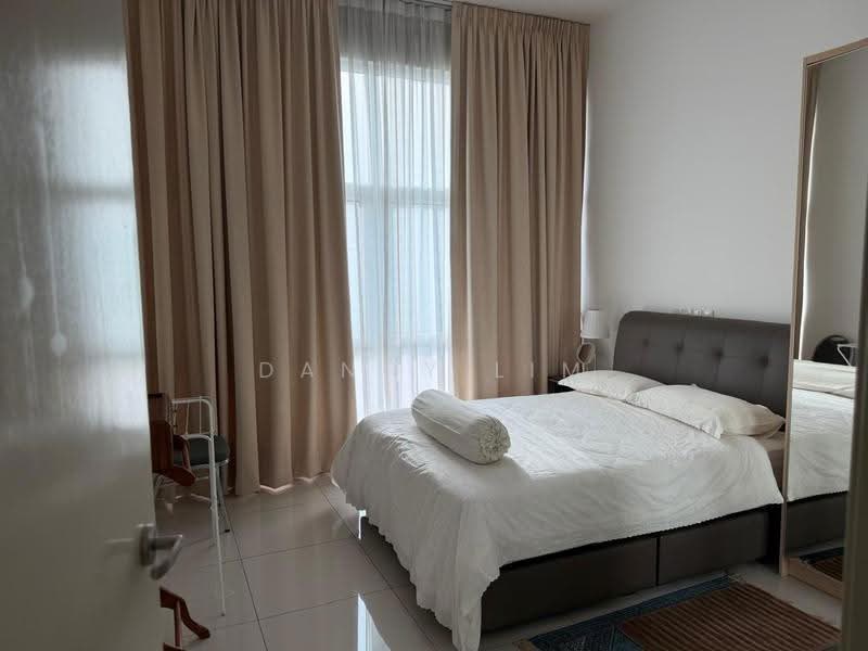Kondominium untuk Dijual di Southbay Plaza - Danny Lim - Bedroom - PropertyGuru.com.my