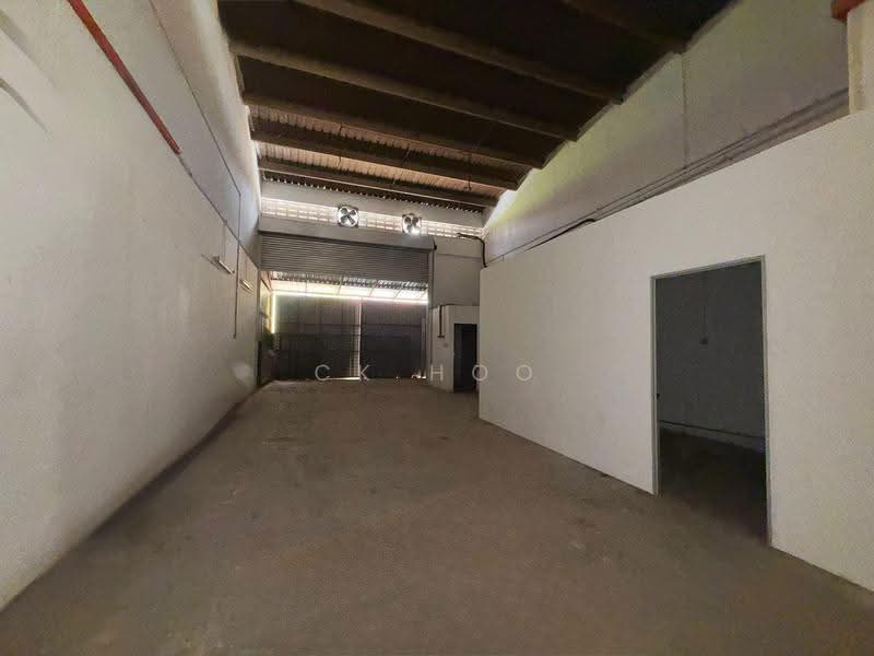 Terrace Factory for Sale in Taman Sri Ehsan (Kepong) - CK Hoo - Interior - PropertyGuru.com.my
