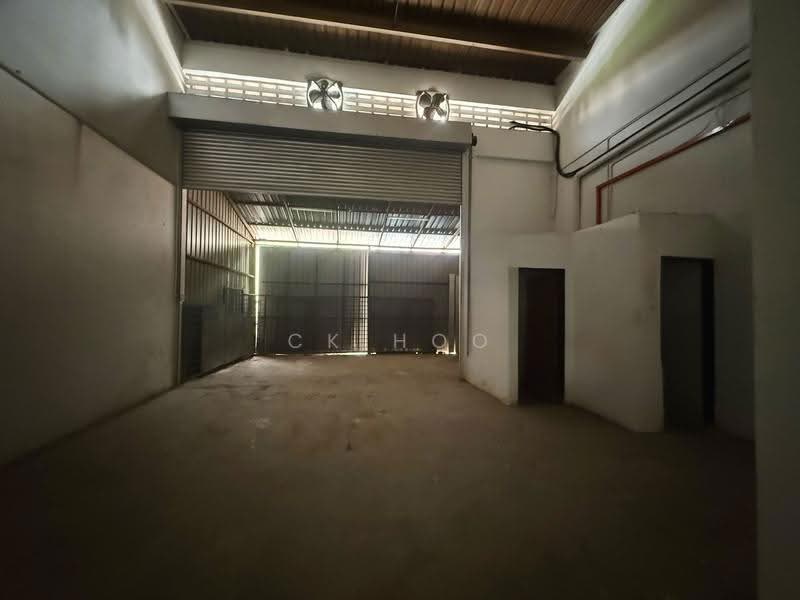 Terrace Factory for Sale in Taman Sri Ehsan (Kepong) - CK Hoo - Interior - PropertyGuru.com.my
