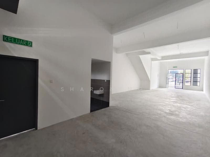 Shop for Rent in Setia Tropika (Johor Bahru) - Sharon Ng - Interior - PropertyGuru.com.my