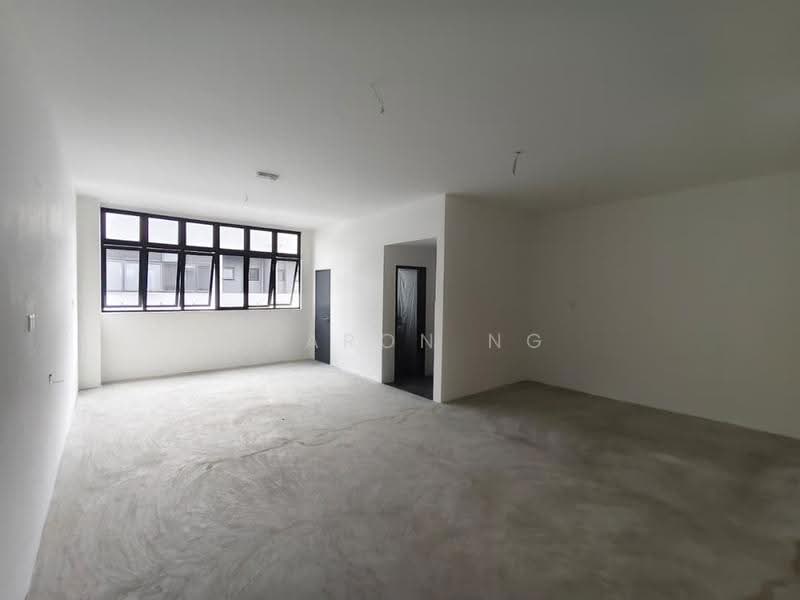 Shop for Rent in Setia Tropika (Johor Bahru) - Sharon Ng - Interior - PropertyGuru.com.my
