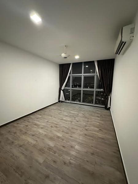 Kondominium untuk Dijual di Lakefront Residence - Yeong . - View - PropertyGuru.com.my