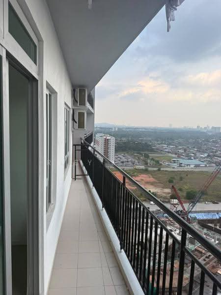 Kediaman Servis untuk Disewa di One 49 Residence - Ruby Liang - Balcony - PropertyGuru.com.my