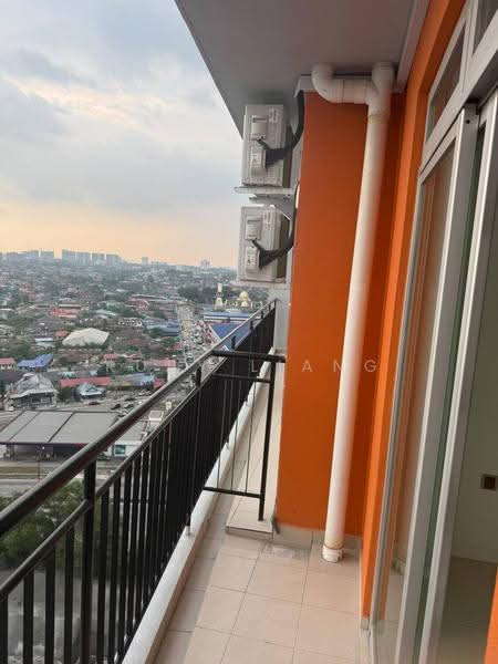 Kediaman Servis untuk Disewa di One 49 Residence - Ruby Liang - Balcony - PropertyGuru.com.my