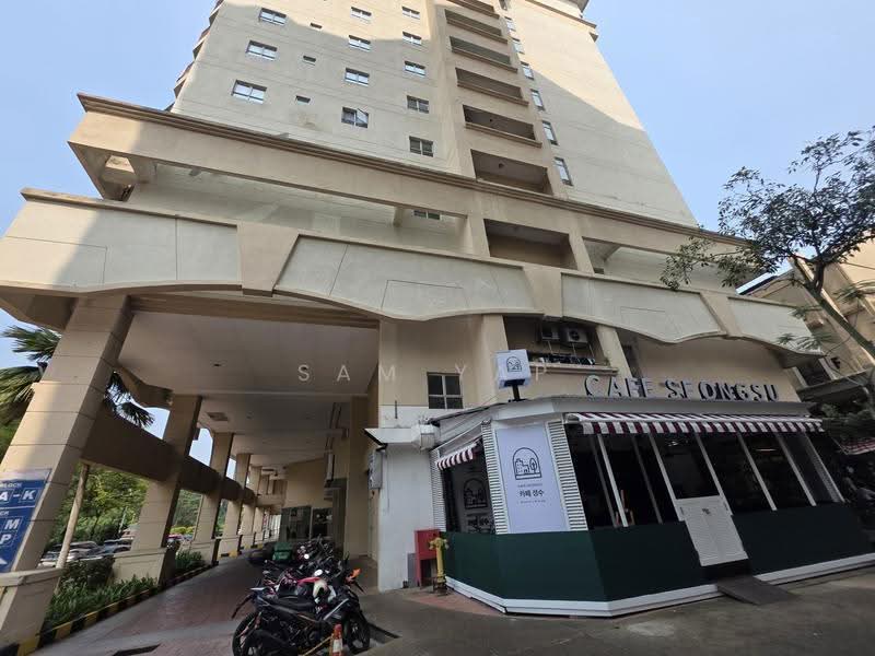 Service Residence for Rent at Dorchester - Sam Yap - Exterior - PropertyGuru.com.my