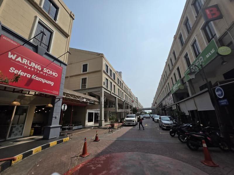 Service Residence for Rent at Dorchester - Sam Yap - Exterior - PropertyGuru.com.my