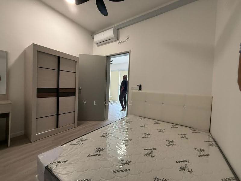 Kondominium untuk Dijual di Sanderling Lakefront - Yeong . - Bedroom - PropertyGuru.com.my