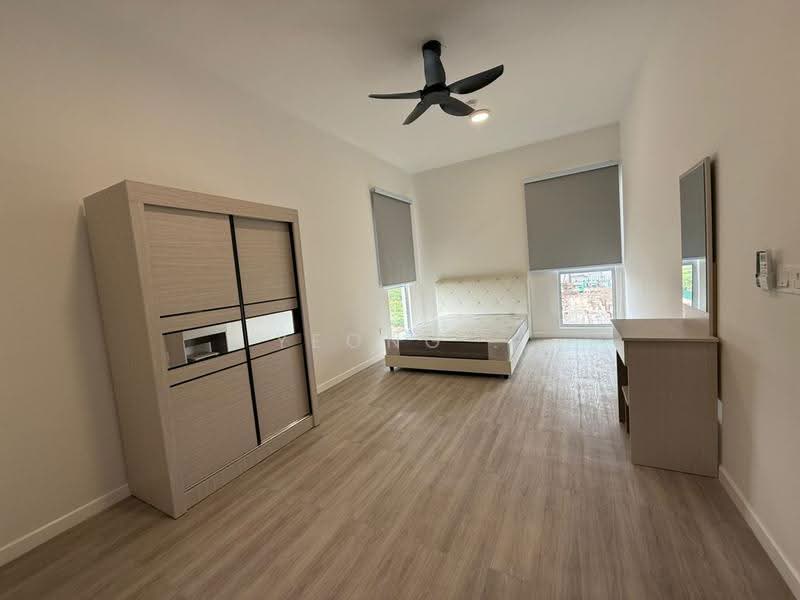 Kondominium untuk Dijual di Sanderling Lakefront - Yeong . - Bedroom - PropertyGuru.com.my
