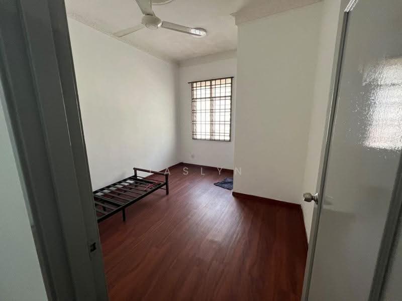 2-storey Terraced House for Rent in Bandar Seri Alam (Masai) - Jaslyn Tan - Bedroom - PropertyGuru.com.my