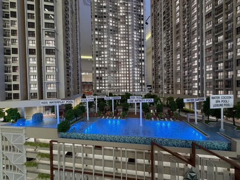 Kediaman Servis untuk Dijual di The Address @ Maxim Pelangi - Vincent Lai - Pool - PropertyGuru.com.my