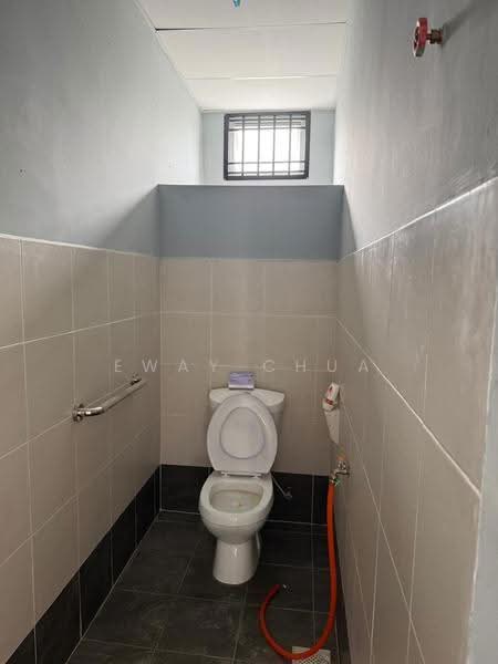Shop for Rent in Pasir Gudang (Johor) - Eway Chua - Bathroom - PropertyGuru.com.my
