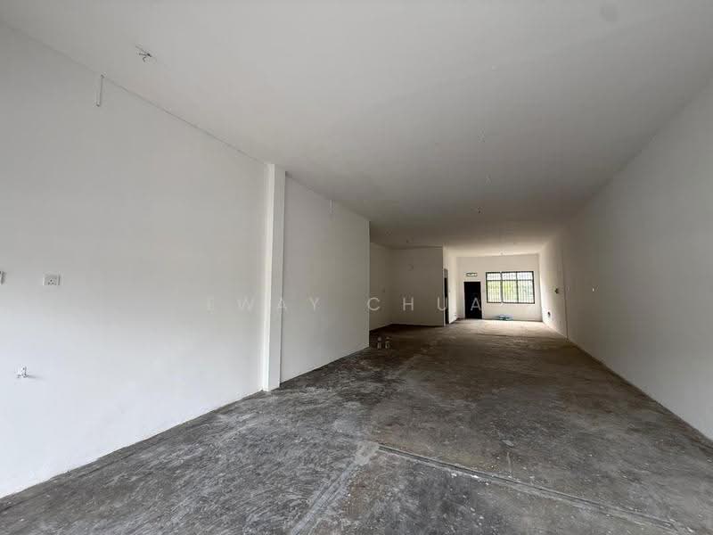 Shop for Rent in Pasir Gudang (Johor) - Eway Chua - Interior - PropertyGuru.com.my