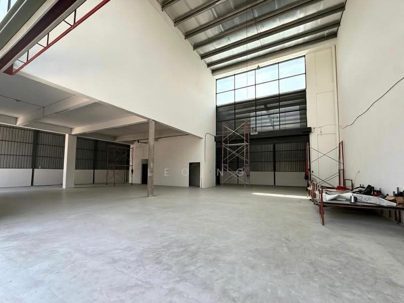 Warehouse for Rent in Subang (Selangor) - Leo Ng - Interior - PropertyGuru.com.my