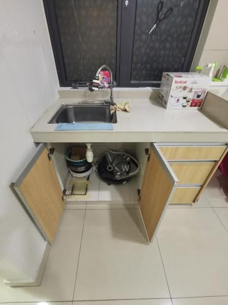 Service Residence for Sale at Univ 360 Place - Kow Tze Fui - Kitchen - PropertyGuru.com.my
