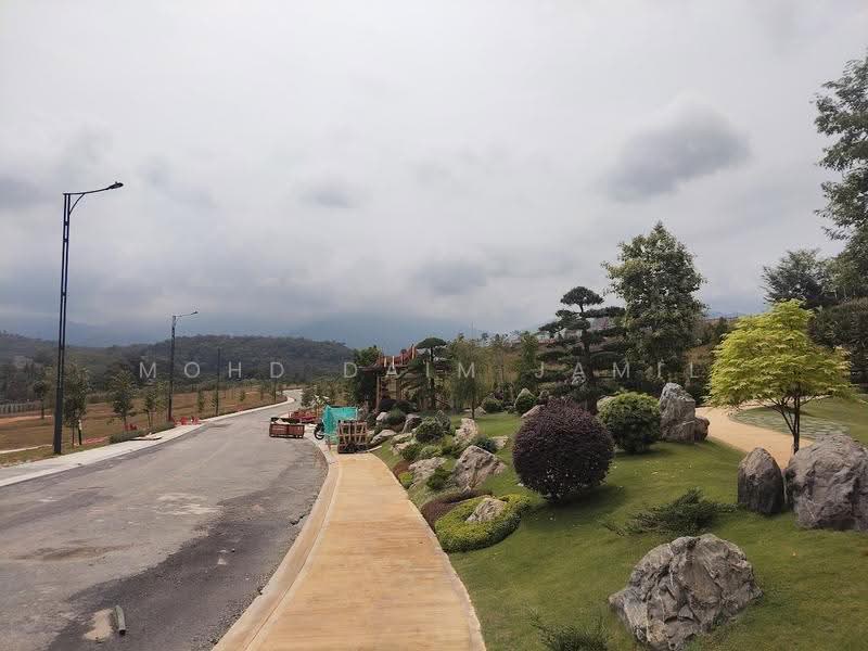 Residential Land for Sale in Pekan Semenyih (Semenyih) - Mohd Daim Jamil - Exterior - PropertyGuru.com.my