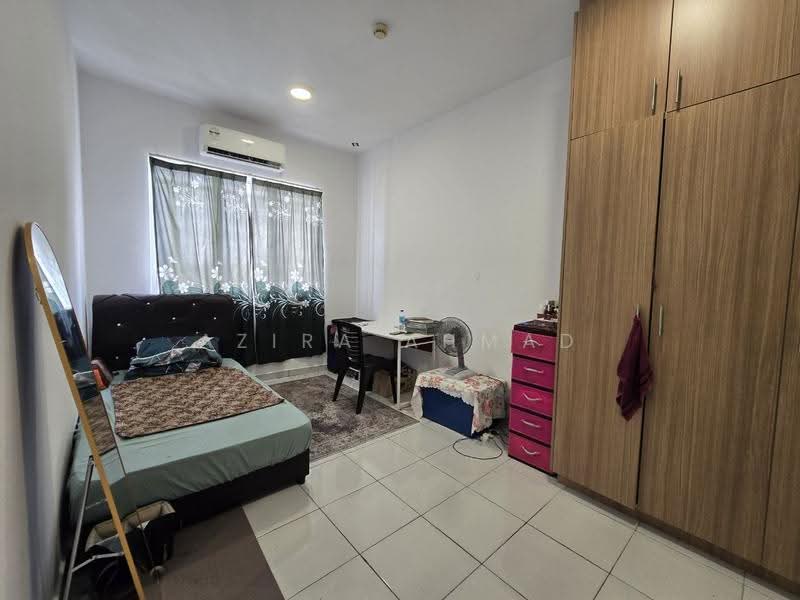 Kondominium untuk Dijual di Residensi Adelia - Azira Ahmad - Bedroom - PropertyGuru.com.my