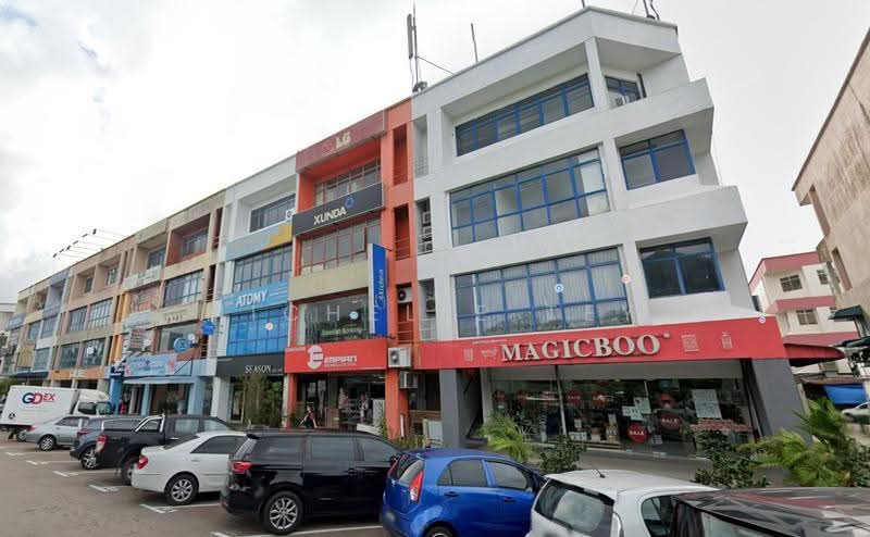 Shop / Office for Rent in Bandar Baru Permas Jaya (Permas Jaya) - Michelle Tey - Exterior - PropertyGuru.com.my