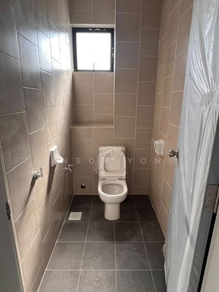 Shop / Office for Rent in Semenyih (Selangor) - Winson Yong - Bathroom - PropertyGuru.com.my