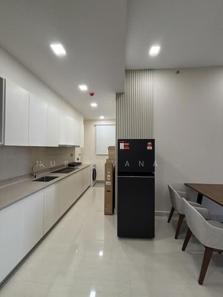 Kediaman Servis untuk Disewa di Senada Residence @ KLGCC Resort - Nur Liyana . - Kitchen - PropertyGuru.com.my