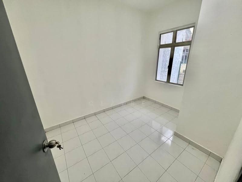 Rumah Teres 2-Tingkat untuk Dijual di Taman Mutiara (Ulu Tiram) - Claire Lai - PropertyGuru.com.my