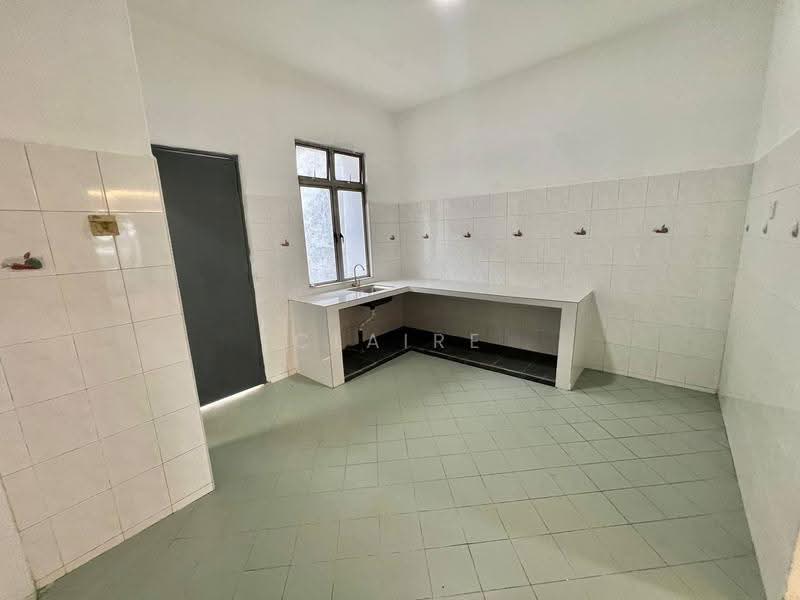 Rumah Teres 2-Tingkat untuk Dijual di Taman Mutiara (Ulu Tiram) - Claire Lai - PropertyGuru.com.my