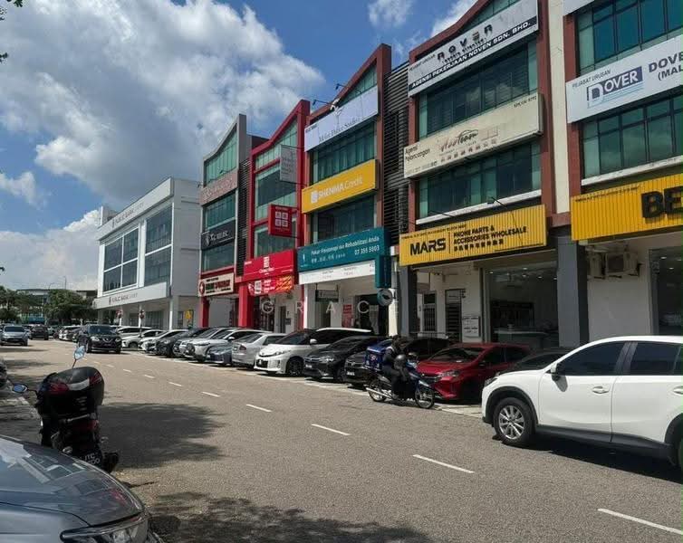 Shop for Rent in Taman Molek (Johor Bahru) - Grace Chiew - Exterior - PropertyGuru.com.my