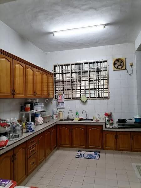 Rumah Teres 2-Tingkat untuk Dijual di Taman Bayu Perdana (Klang) - Yeong Khek Tan - Kitchen - PropertyGuru.com.my