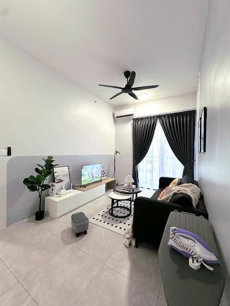 Kediaman Servis untuk Dijual di ASTON ACACIA - Jane Ng - Living Room - PropertyGuru.com.my