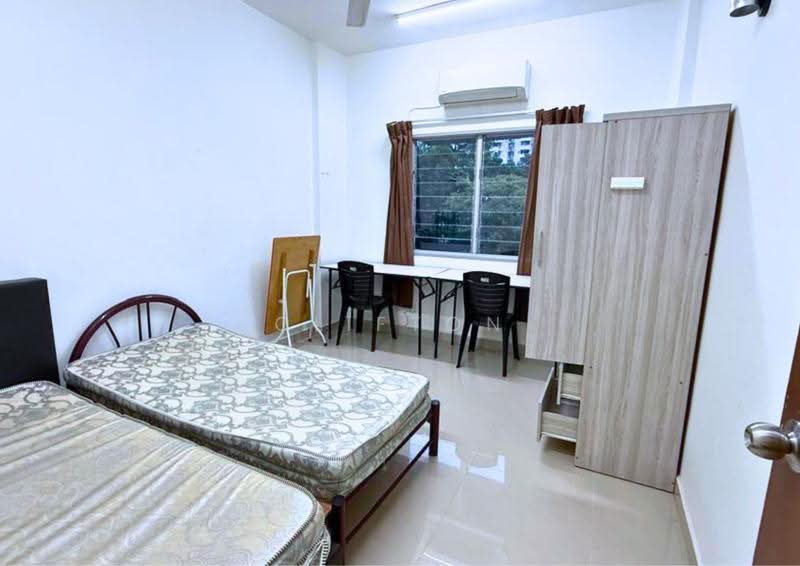 Pangsapuri untuk Dijual di Permai Jaya - Clifton Chee - Bedroom - PropertyGuru.com.my