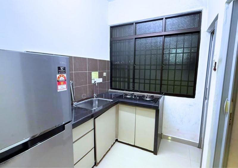 Pangsapuri untuk Dijual di Permai Jaya - Clifton Chee - Kitchen - PropertyGuru.com.my