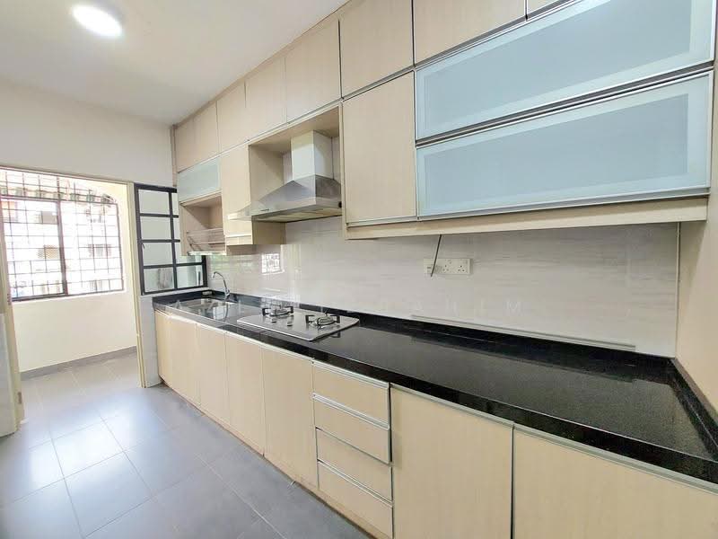 Pangsapuri untuk Dijual di Delima J Apartment - Azli Ibrahim - PropertyGuru.com.my