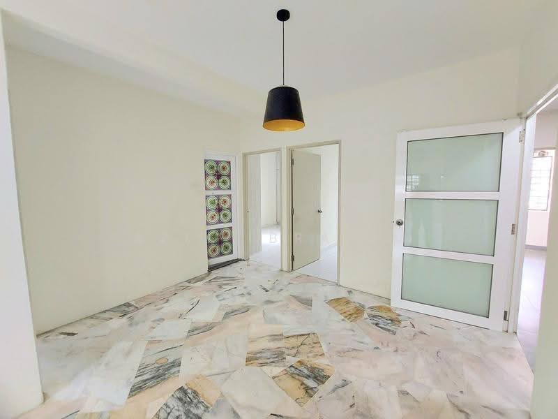 Pangsapuri untuk Dijual di Delima J Apartment - Azli Ibrahim - PropertyGuru.com.my