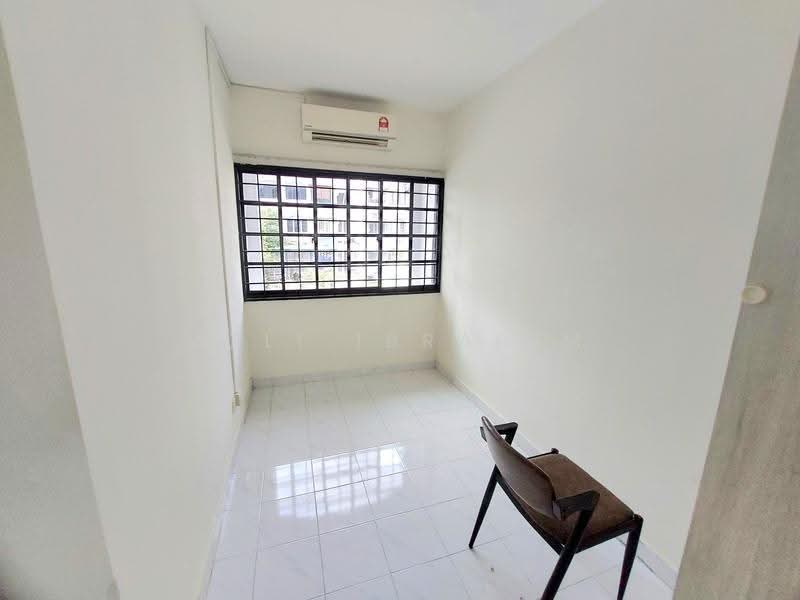 Pangsapuri untuk Dijual di Delima J Apartment - Azli Ibrahim - PropertyGuru.com.my