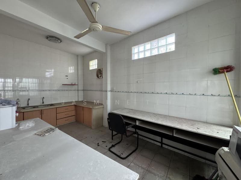 Semi-Detached House for Sale in Jelutong Timur (Jelutong) - Jasmine Teh - PropertyGuru.com.my