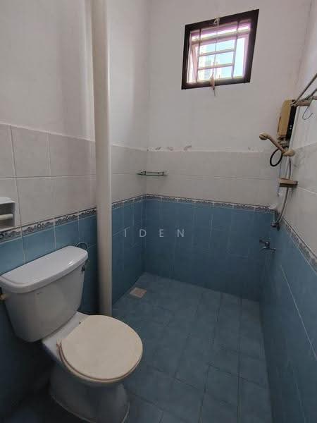 Rumah Teres 2-Tingkat untuk Dijual di Taman Nusa Indah (Iskandar Puteri (Nusajaya)) - Iden Tan - Bathroom - PropertyGuru.com.my